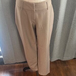 Worthington straight leg Tan Women's Pant